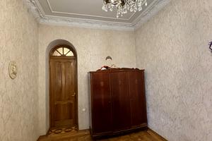 квартира за адресою Пастера вул., 10