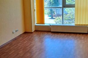 комерційна за адресою Георгія Тарасенка вул. (Плеханівська), 63