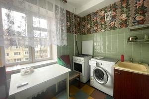 квартира за адресою Сірожупанників вул. (Валентина Сєрова), 30