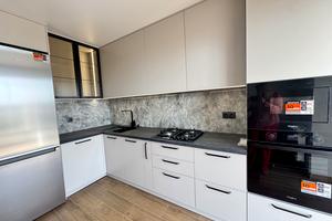 квартира по адресу Немировское шоссе, 94-Л, к1-4