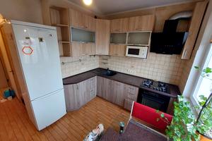 квартира за адресою Європейського Союзу просп. (Правди), 98