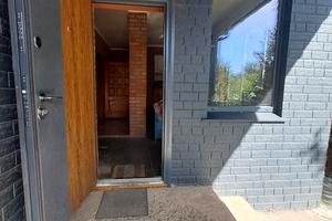 будинок за адресою Карнавальна вул., 98