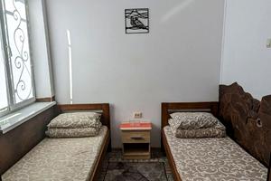 комерційна за адресою Джерельна вул., 17