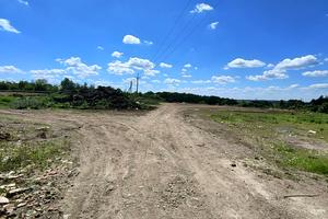 участок по адресу с. Шаровечка, 