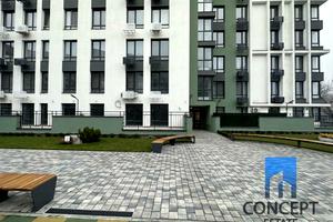 коммерческая по адресу Космическая ул., 5