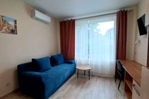 квартира за адресою Лоцманський узвіз, 9