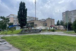комерційна за адресою Сержа Лифаря вул. (Олександра Сабурова), 3-Б