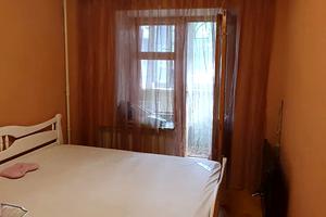 квартира за адресою Євгена Чикаленка вул., 66