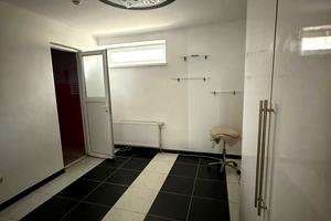 комерційна за адресою Пасічна вул., 39в