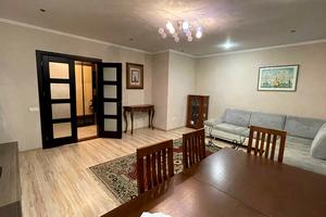 квартира за адресою Симона Петлюри вул., 11