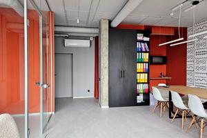 комерційна за адресою Газова вул., 7