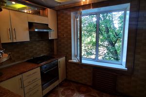 квартира за адресою Стародніпровська вул., 11