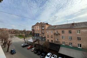 квартира за адресою Олександра Поля вул. (Жовтнева), 3