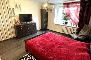 квартира по адресу Олега Антонова, 12