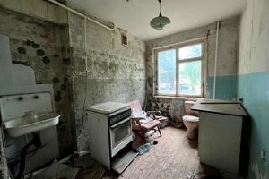 коммерческая по адресу Міру, 21