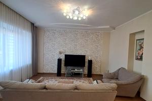 квартира за адресою Юліана Матвійчука вул. (), 28