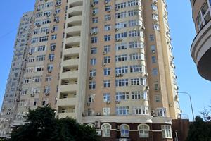 комерційна за адресою Драгоманова вул., 40-Ж