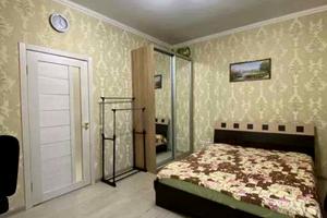 квартира за адресою Науки просп. (Леніна), 12
