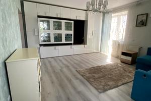 квартира за адресою Коновальця, 80 а