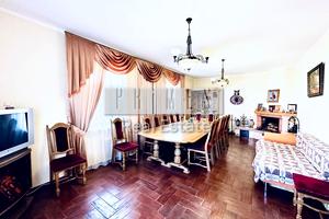 будинок за адресою Митна, 23
