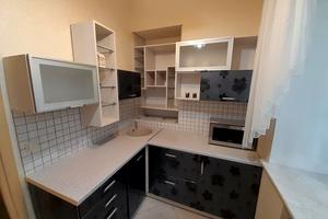 комерційна за адресою Київ, Костельна вул., 10