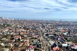 комерційна за адресою Костанді вул., 100/1