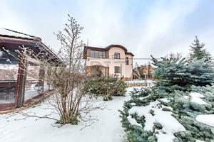 будинок за адресою Лугова, 32а