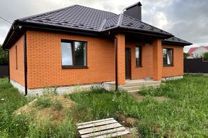 будинок за адресою Польова