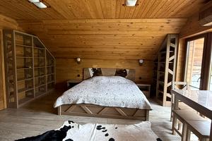 комерційна за адресою Київська вул., 5