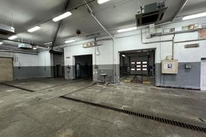 коммерческая по адресу Хлебная ул., 4