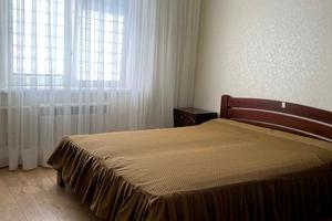 квартира за адресою Слави бульв., 18