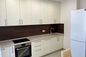 квартира по адресу Драгоманова ул., 10