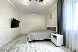 квартира за адресою Дворецька вул., 46