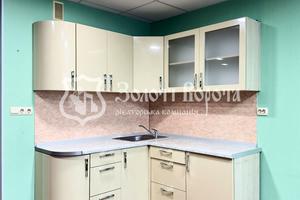 комерційна за адресою Драгоманова вул., 1-А