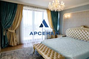 будинок за адресою Університетська вул.