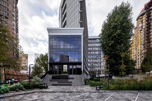 коммерческая по адресу Евгения Коновальца ул. (Щорса), 36д