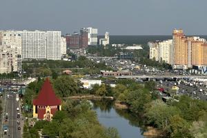 комерційна за адресою Дніпровська набережна вул., 20-А