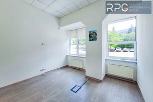 комерційна за адресою Охтирський пров., 7