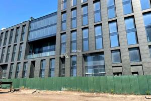 коммерческая по адресу Миколы Бажана просп., 15