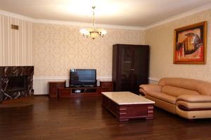 будинок за адресою Долинный переулок, 2