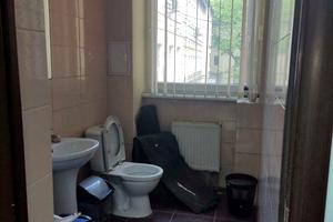 комерційна за адресою майдан Конституції пл., 21/2