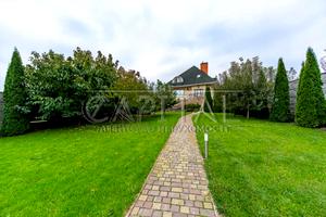 дом по адресу с. Тарасовка, пер. Озерний, 4