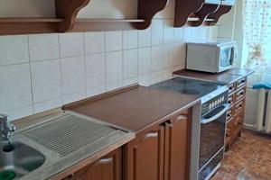 квартира за адресою Зарічанська вул., 40