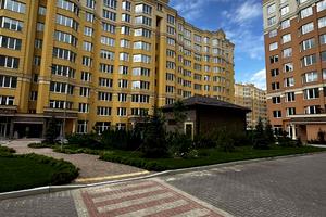 квартира за адресою Зелена вул., 1
