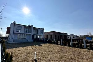 будинок за адресою Свободи вул.