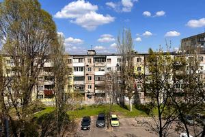 квартира за адресою Янтарна вул., 73