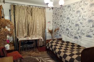 квартира за адресою Олександра Довженка вул., 8