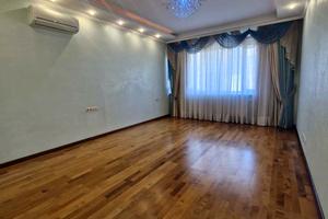 дом по адресу Драгоманова ул., 76
