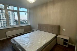 квартира за адресою Перлинна вул., 8