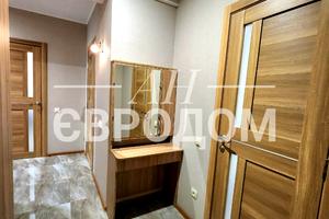 квартира за адресою Героїв Харкова просп. (Московський), 272г